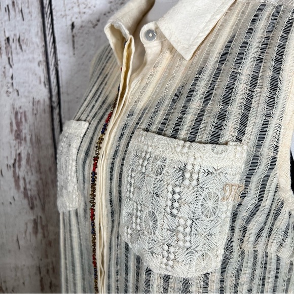 Miss Me Button Down Lace Beaded Embellished Shirt Top Size Large - Picture 12 of 15